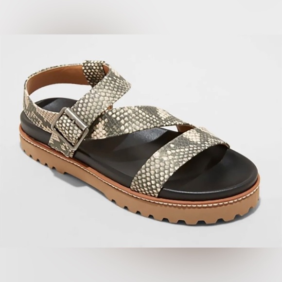 NWT Universal Threads Annika Platform Sandals Multiple Sizes - Picture 1 of 7